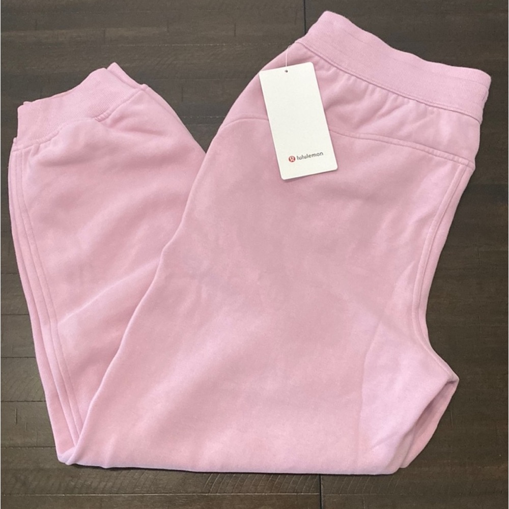 Lululemon Scuba HR Relaxed Jogger - NWT